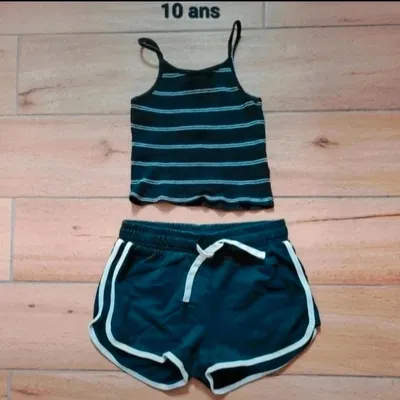 Ensemble ete short et débardeur 10 ans